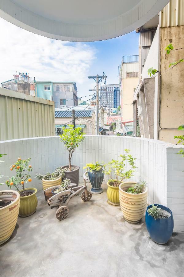 Fun Simon Apartamento Tainan Exterior foto