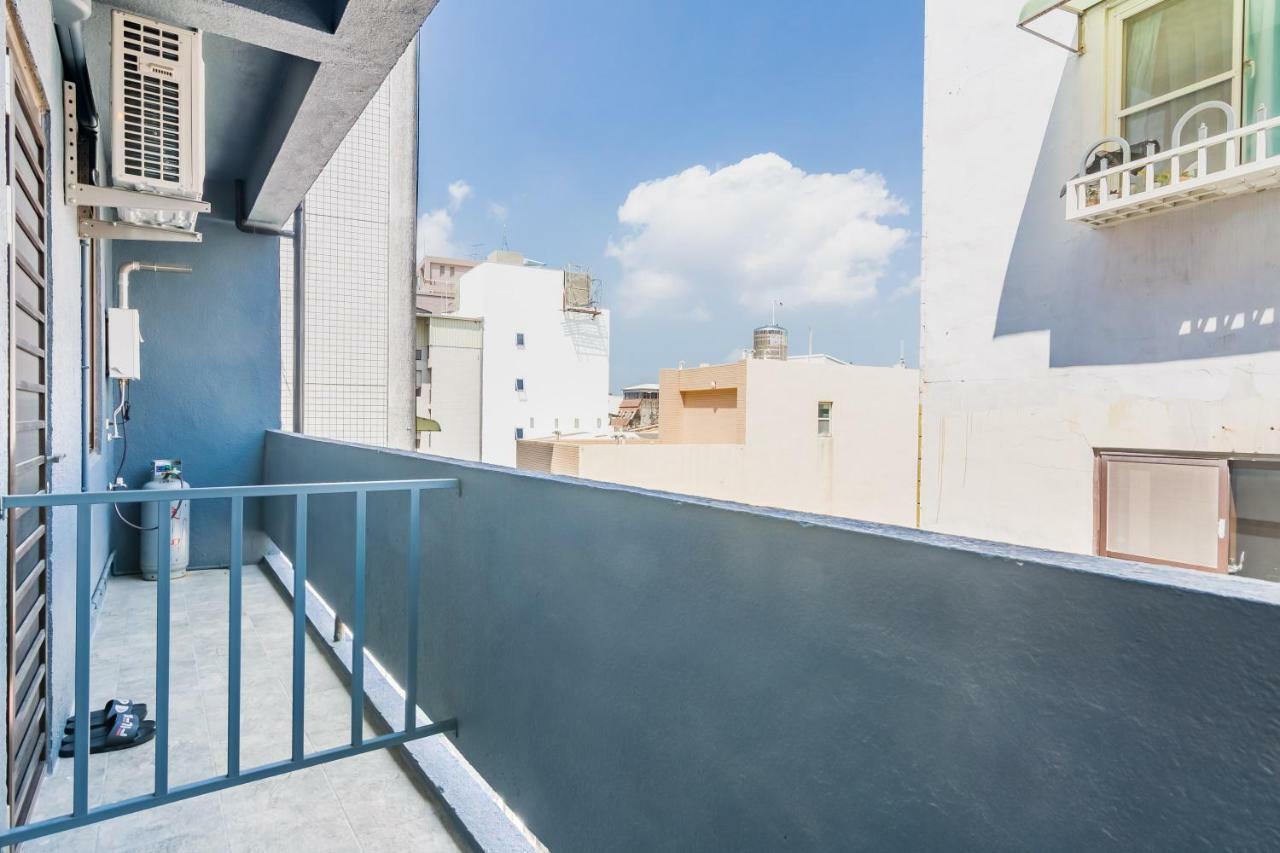 Fun Simon Apartamento Tainan Exterior foto